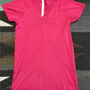 Lululemon Swiftly Top